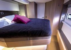 ELENA  Catana Catamaran Bali 5.4 Interior 7