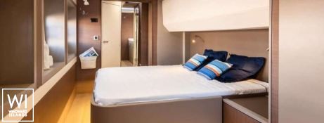 MIM OCEAN 3  Catana Catamaran Bali 5.4 Interior 1