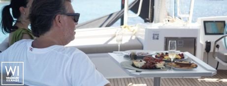 Bali 5.4 Catana Catamaran Exterior 1