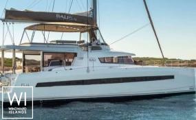 Bali 5.4 Catana Catamaran Exterior 1