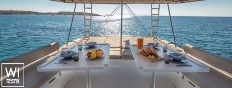 Bali 5.4 Catana Catamaran Exterior 1