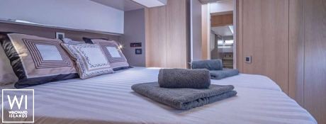 License to chill  Catana Catamaran Bali 5.4 Interior 1