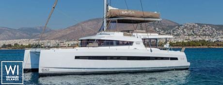 Bali 5.4 Catana Catamaran Exterior 1