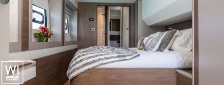 Location  Catana Catamaran Bali 5.4 Interior 17