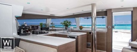 Location  Catana Catamaran Bali 5.4 Interior 18