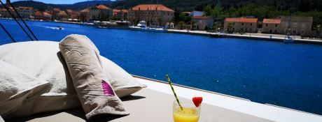 NAMASTE OF BALI  Catana Catamaran Bali 5.4 Exterior 15