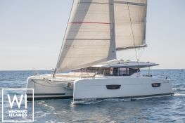 Astrea 42 Fountaine Pajot Exterior 2