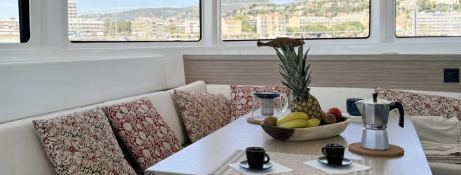 YOFF  Lagoon Catamaran Lagoon 46 Interior 6