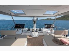 Floramye  Fountaine Pajot Alegria 67 Interior 9
