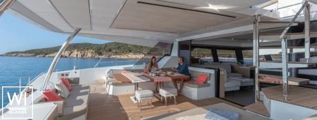 AQUA TIKI III   Fountaine Pajot Alegria 67 Exterior 9