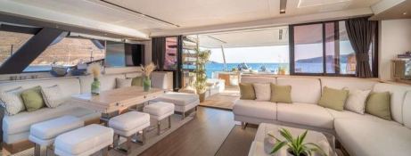 AETHER (ex NUMBER ONE) Fountaine Pajot Alegria 67 Interior 11