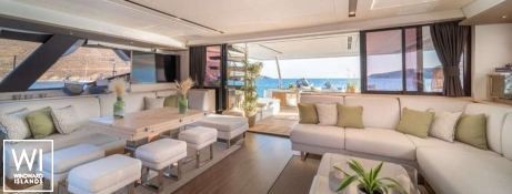 AETHER (ex NUMBER ONE) Fountaine Pajot Alegria 67 Interior 11