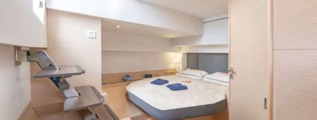 INSPIRANTE  Fountaine Pajot Alegria 67 Interior 16