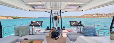 Alegria 67 Fountaine Pajot Exterior 8