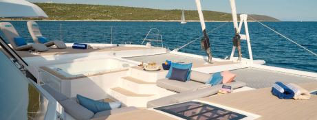 Floramye  Fountaine Pajot Alegria 67 Exterior 8
