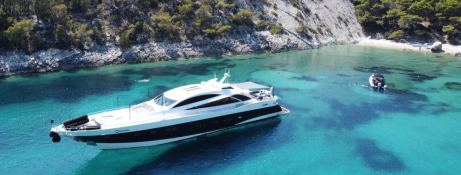 Quantum  Sunseeker Predator 108 Exterior 1