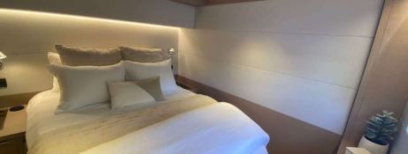 C’EST LA VIE  Lagoon Catamaran Power 67 Interior 14