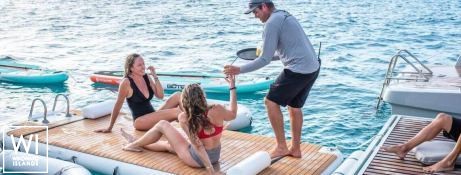 C’EST LA VIE  Lagoon Catamaran Power 67 Exterior 11