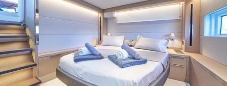 AMADA MIA  Lagoon Catamaran Lagoon 65 Interior 15