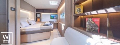 AMADA MIA  Lagoon Catamaran Lagoon 65 Interior 16