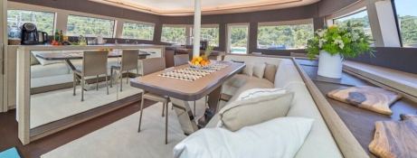 AMADA MIA  Lagoon Catamaran Lagoon 65 Exterior 8