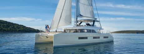 AMADA MIA  Lagoon Catamaran Lagoon 65 Exterior 1