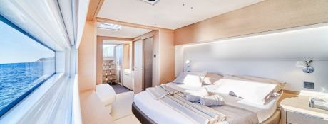 AMADA MIA  Lagoon Catamaran Lagoon 65 Interior 19