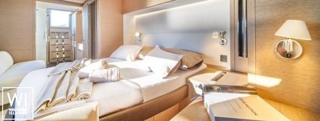 AMADA MIA  Lagoon Catamaran Lagoon 65 Interior 22