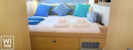 FUERTE  Lagoon Catamaran Lagoon 65 Interior 9