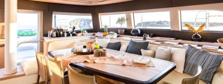 White Caps  Lagoon Catamaran Lagoon 65 Interior 8