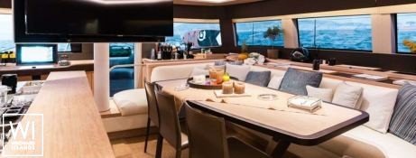 White Caps  Lagoon Catamaran Lagoon 65 Interior 9