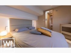 MY 44 Fountaine Pajot Interior 3