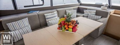 Endless Beauty  Fountaine Pajot MY 44 Interior 9