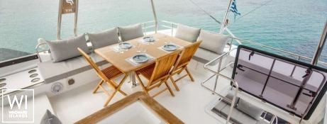 Endless Beauty  Fountaine Pajot MY 44 Exterior 4