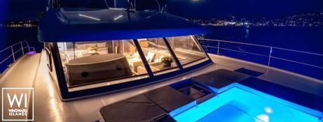 Endless Beauty  Fountaine Pajot MY 44 Exterior 6