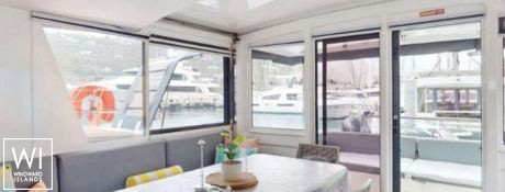 Bali 4.8 Catana Catamaran Interior 1