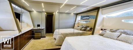 SPUTNIK  Numarine Yachts Fly 62 Interior 10