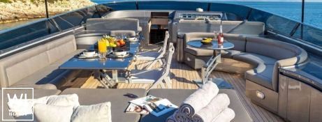 SUMMER FUN  Admiral Yachts Admiral  101 Exterior 4