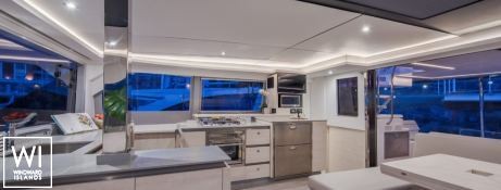 Leopard  50 Robertson & Caines Interior 5