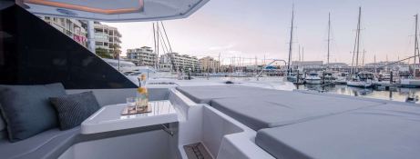 Boatox  Robertson & Caines Leopard  50 Exterior 6