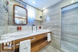 Corsario    Gulet 48M Interior 11