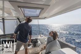 OKINAWA  Fountaine Pajot Samana 59 Interior 4