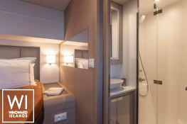 OKINAWA  Fountaine Pajot Samana 59 Interior 9