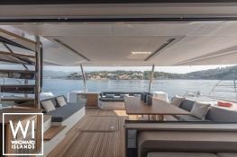 OKINAWA  Fountaine Pajot Samana 59 Interior 1