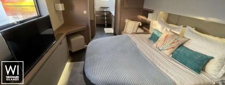 KRAZY KAT  Fountaine Pajot Samana 59 Interior 19