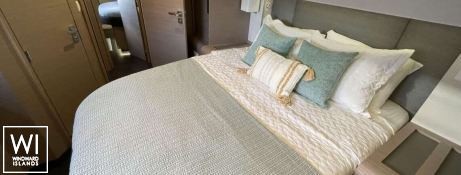 KRAZY KAT  Fountaine Pajot Samana 59 Interior 15