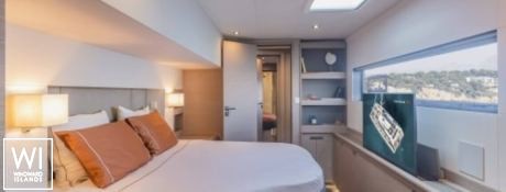 Kalista II  Fountaine Pajot Samana 59 Interior 16