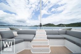 OKINAWA  Fountaine Pajot Samana 59 Interior 1