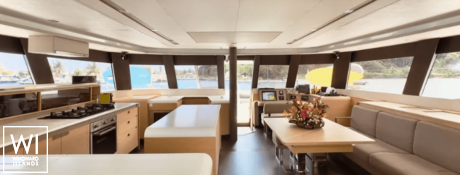 ARGO  Fountaine Pajot Samana 59 Interior 10