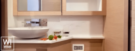 ARGO  Fountaine Pajot Samana 59 Interior 12